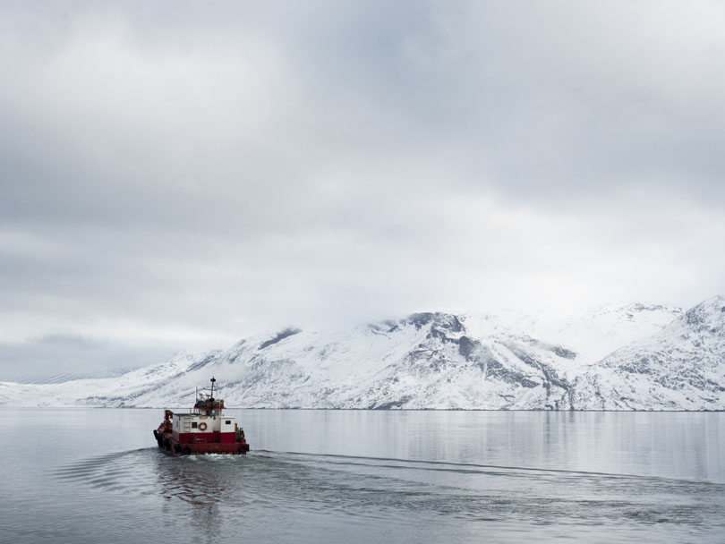 Ipiutaq guest farm, Tunulliarfik fjord in wintertime, "delivery ship"